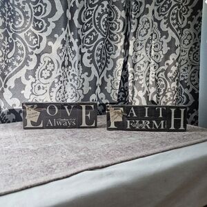 Words of Inspiration Wooden decor - New still in plastic